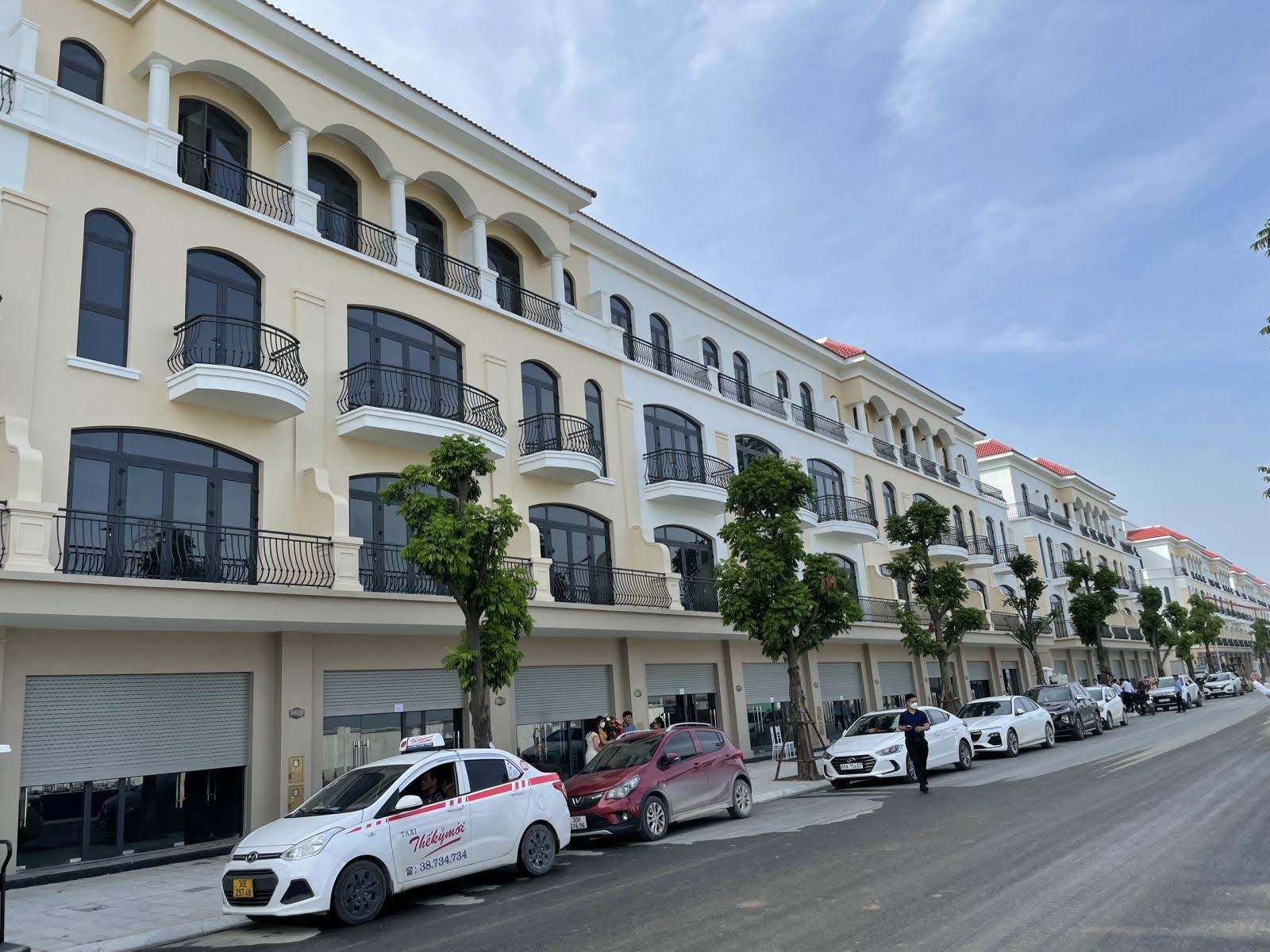 shophouse-cho-thue-tai-vinhomes-ocean-park-co-quy-dinh-thoi-gian-hoat-dong-khong